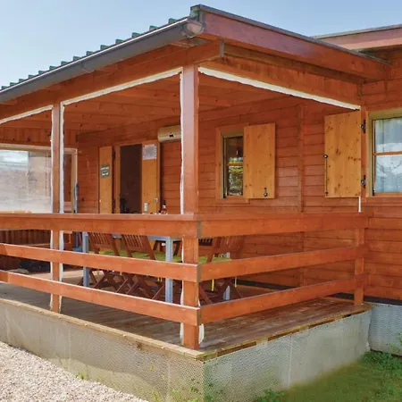 Two-bedroom Holiday In *